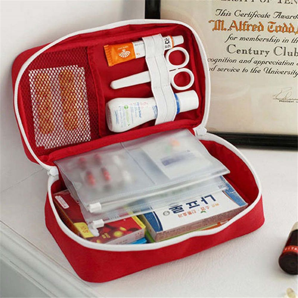 2023 Travel First Aid Kit Bag  - Bivy Bag Emergency 리뷰 및 가격